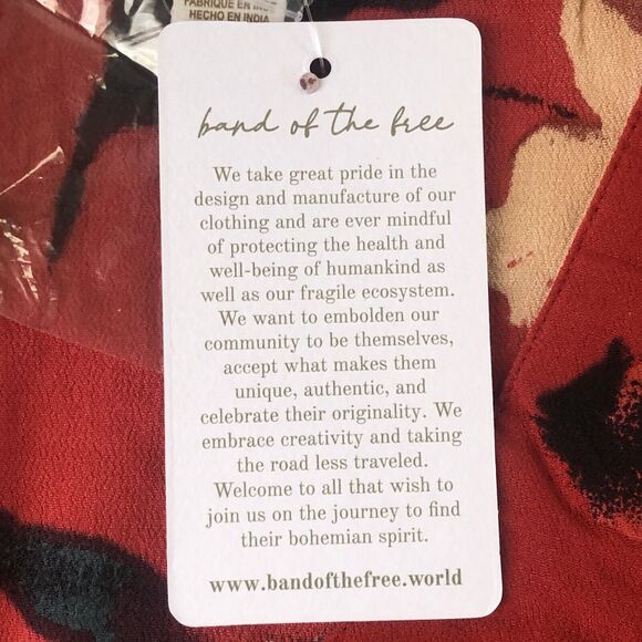 Band of the Free Dolly Red Floral Puff Sleeve Mini Dress Size Large NWT - Picture 6 of 10